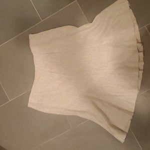 GUNEX linen godet knee length skirt with metallic sparkle. US size 10.